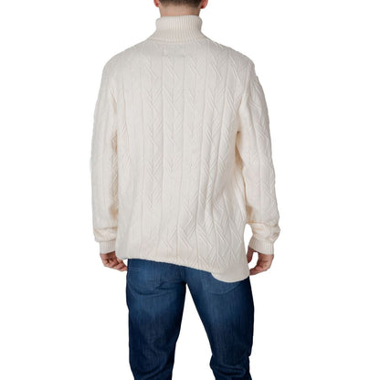 Cream Polyester Turtleneck
