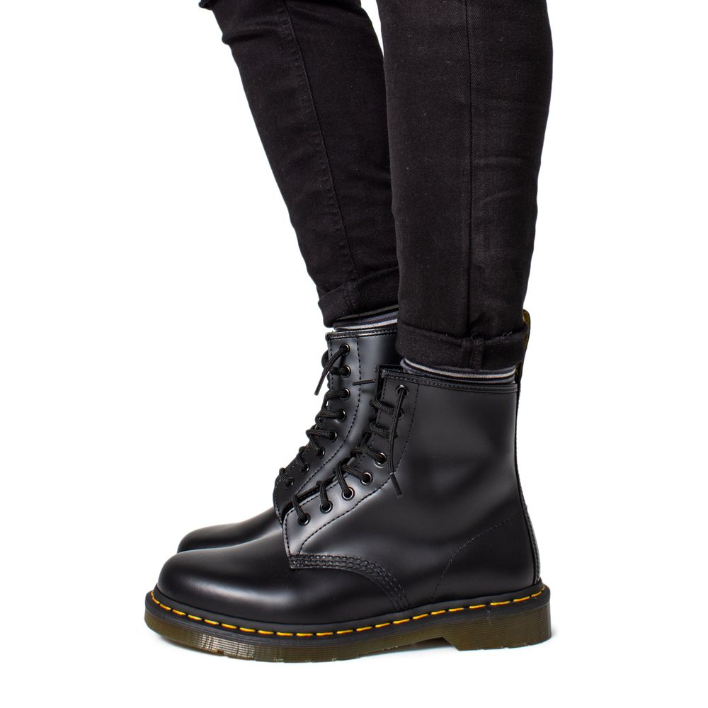 Black Leather Athletic Sneakers