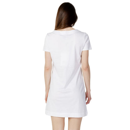 White Cotton Short
