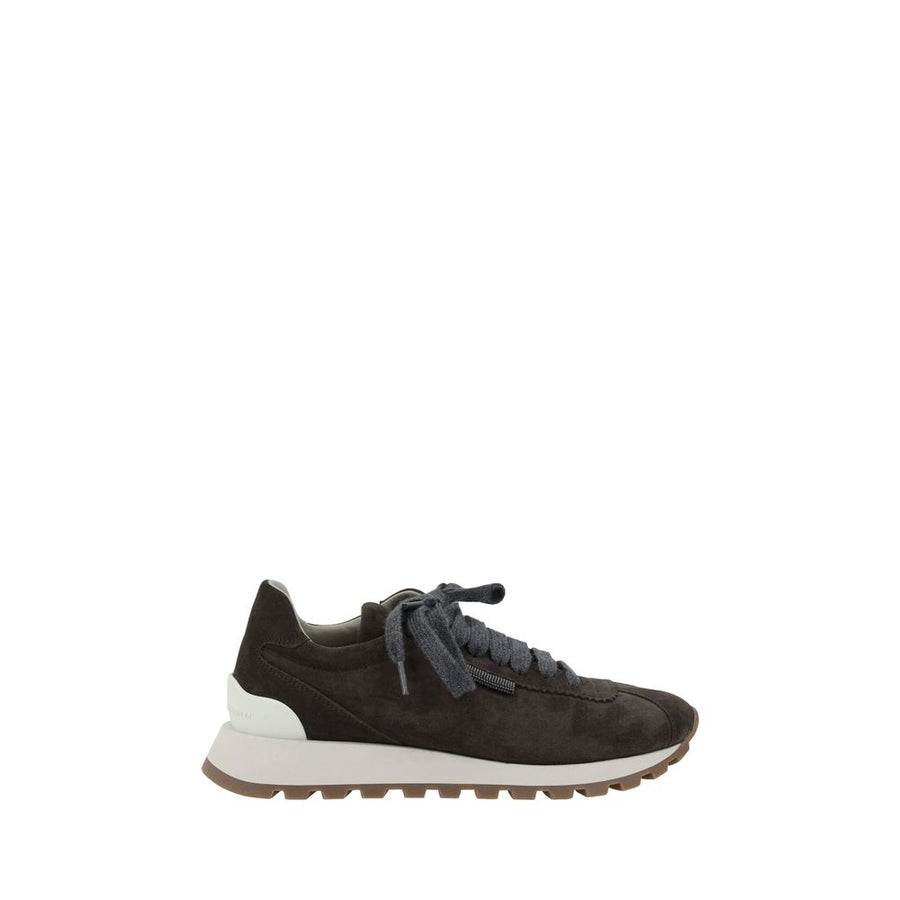 Sneakers with iconic embellishments