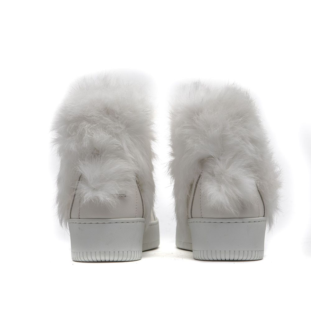 White Cotton Sneaker