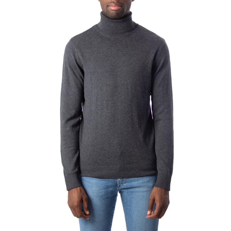 Gray Cotton Turtleneck